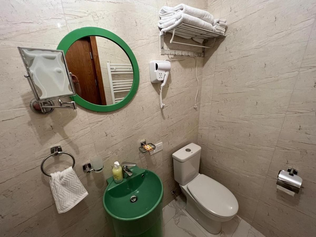Apartment Park In