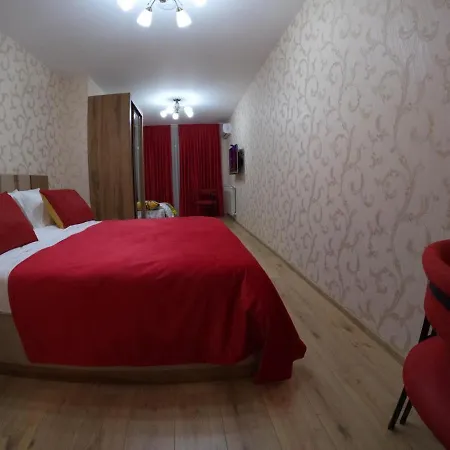 Central Park Apartments In Тбилиси Экстерьер фото