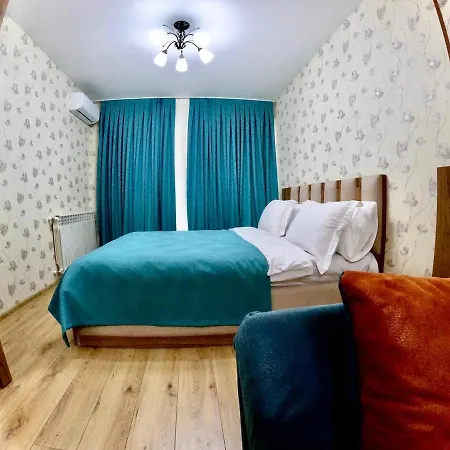 Central Park Apartments In Тбилиси Экстерьер фото