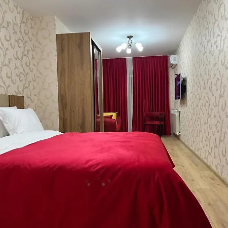 Central Park Apartments In Тбилиси Экстерьер фото
