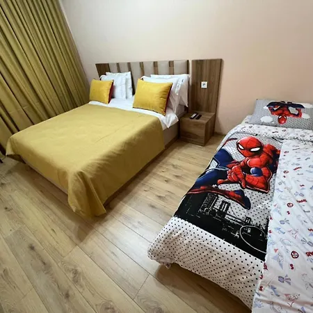 Central Park Apartments In Тбилиси Экстерьер фото
