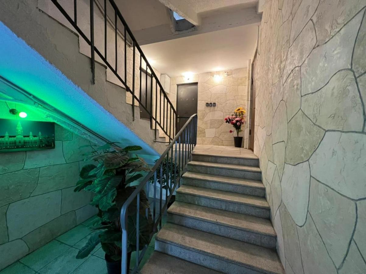 Apartament Park In *